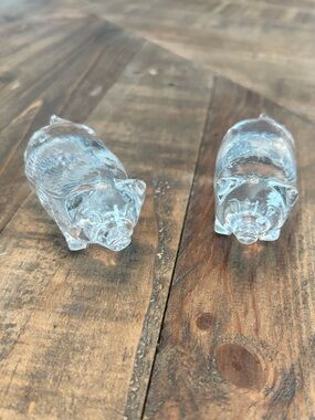 Vintage Porky Pig 3” long Westmoreland Glass - Set of 2